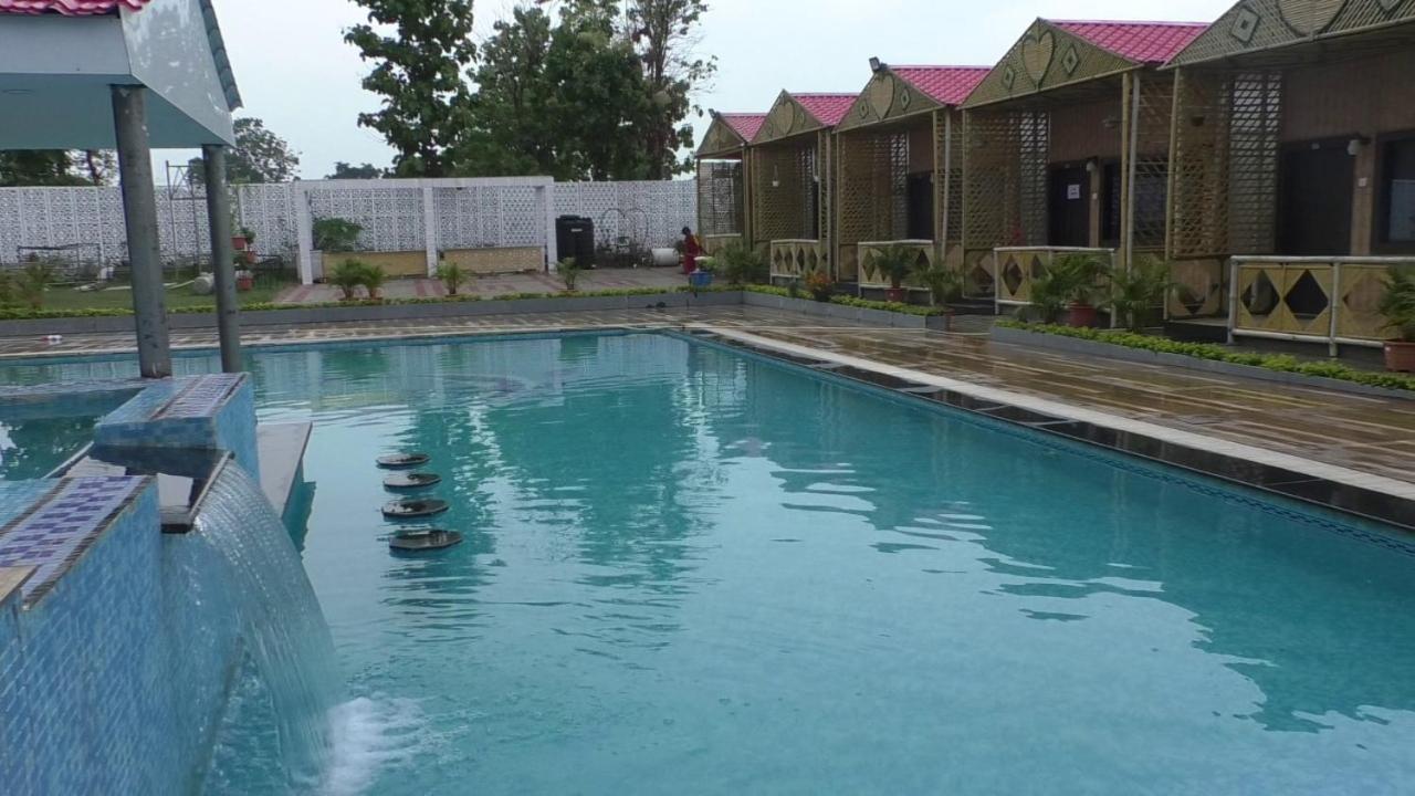 Patratu Midwaay Resort מראה חיצוני תמונה